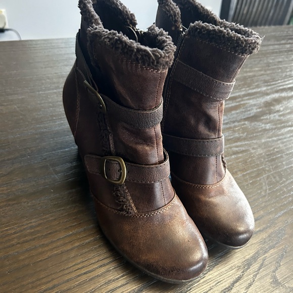 Baretraps akasha ankle boots fuzzy faux leather Victorian regency prairie chic - Picture 7 of 11